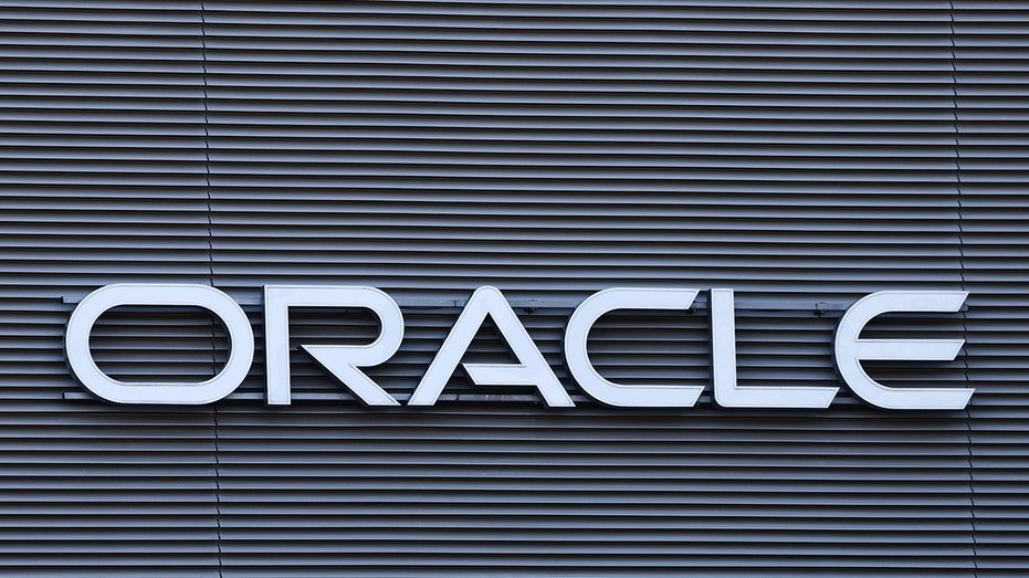 Oracle Wins War Department Software Contract Worth Nearly $7 Billion 8 Oracle logo