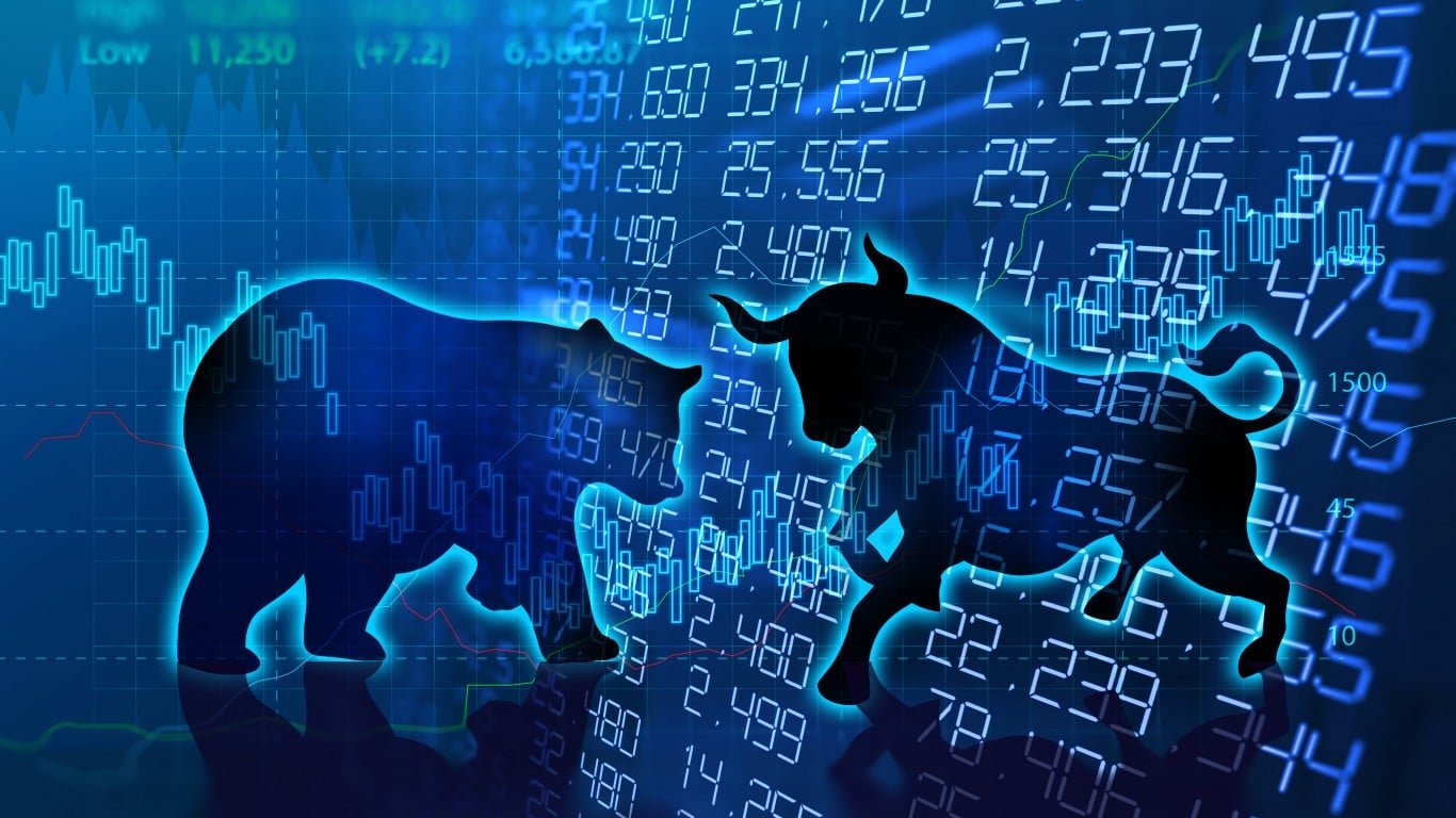 AI has destroyed software stocks. IGV is betting that the “SaaSpocalypse” is exaggerated 5 AI has destroyed software stocks. IGV is betting that the “SaaSpocalypse” is exaggerated