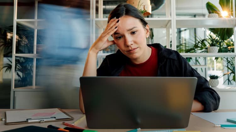 Why some employees feel overwhelmed by the use of AI in the workplace