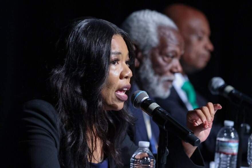 Candidate and entrepreneur Te Mayonna Brown answers her question during the debate.