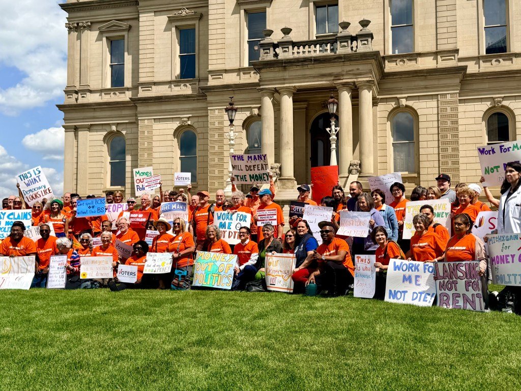Michiganders for Money Out of Politics rally