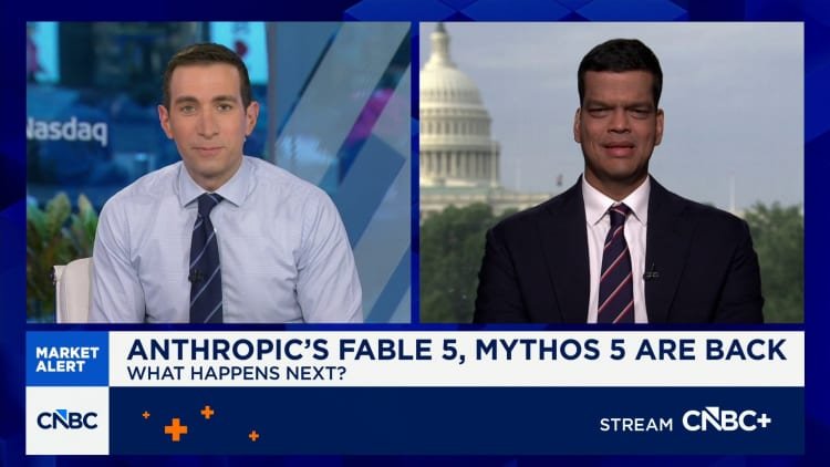 Mr. WH senior policy advisor Krishnan on the Trump admin lifting restrictions on Anthropic's AI models